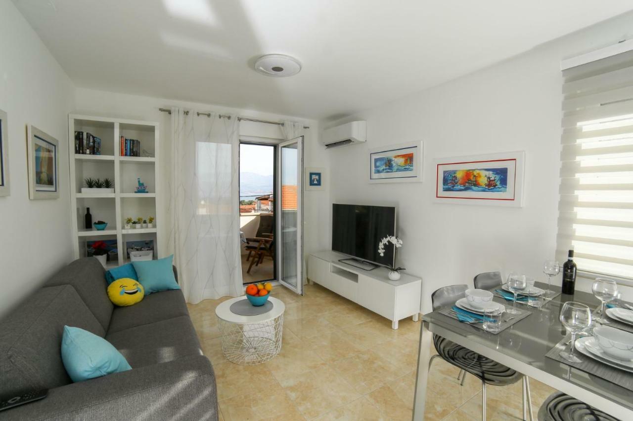 Amazing Luxury 4Star Apartment Laura Supetar Exterior photo